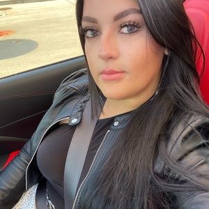 Meet your Posher, Fernanda